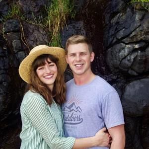 Meet your Posher, Joelle